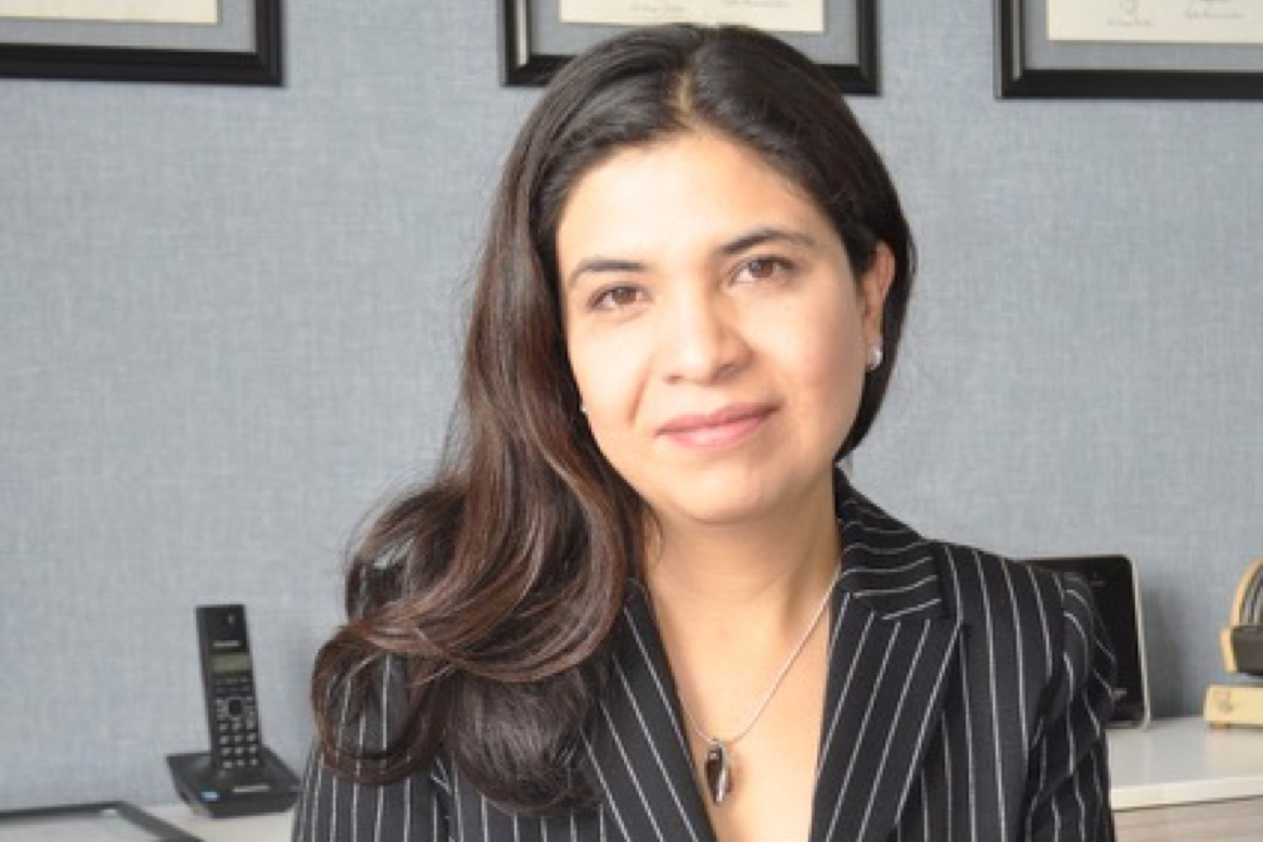 doctora cynthia teresa rojas gomez